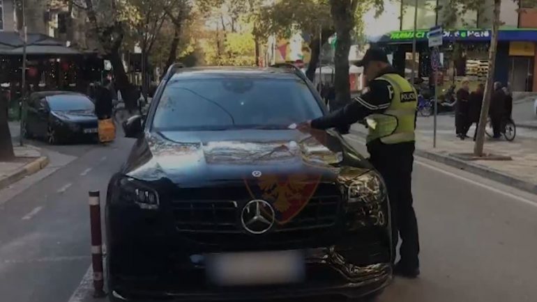 Të dehur në timon, drift dhe parakalime të gabuara/ Arrestohen 17 shoferë dhe pezullohen 35 leje drejtimi në Tiranë rrugore 770x434 1