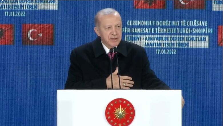 Erdogan: Gëzimi dhe dhimbja juaj, janë gëzimi e dhimbja jonë! 1642419502 ERD