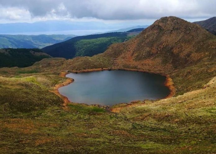 Rrajca, mrekullia natyrore që tërheq turistë në çdo stinë 2 2 696x496 1
