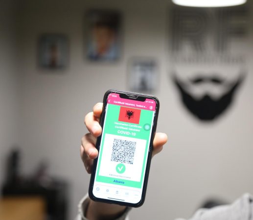 Masat e reja kundër COVID në fuqi, punonjës të marketeve dhe të disa bizneseve me certifikatë vaksinimi në punë 34aebd7e 8d95 4c6a 9eaf a41d2e8b09da 517x450 1