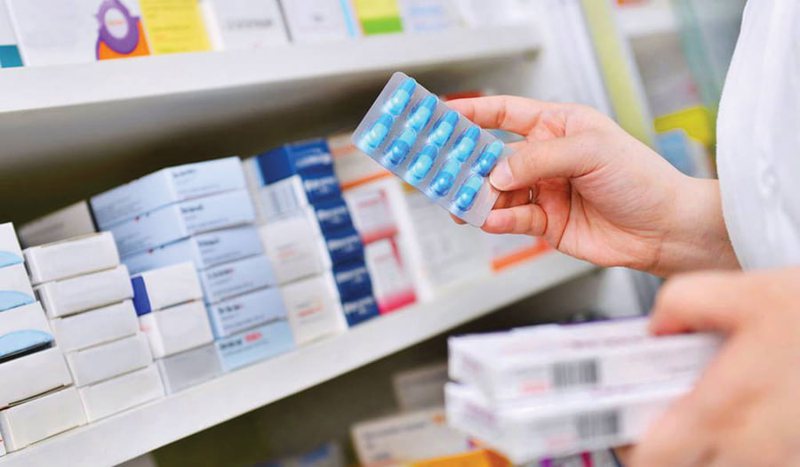 Mjeku i njohur shqiptar ngre alarmin për mbipërdorimin e antibiotikëve 800 0 61eeb60d954b6