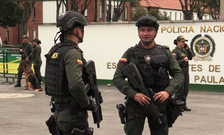 Kërcënoi me armë taksistin, arrestohet i riu shqiptar në Kolumbi AFP TV 20190117 CLJ COL BombCrime VID1290897 EN en 748x450 1