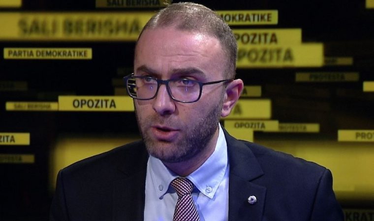 “Lexova që kishte lënë porosi për protestën”, Bardhi: Meta të qëndrojë larg debateve të brendshme! Gazmend Bardhi