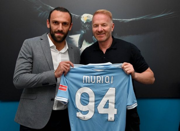 “Pirati” zbarkon në Spanjë, “tym i bardhë” për Vedat Muriqin MURIQI