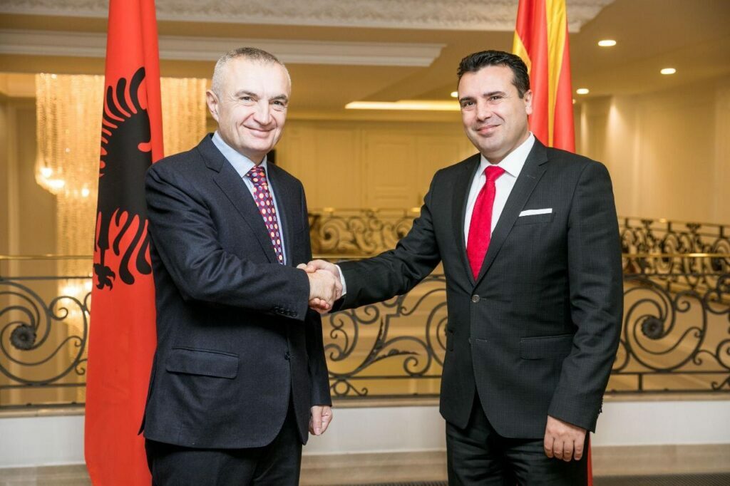 Presidenti Meta komunikon në Shkup me Zoran Zaev, zbardh bisedën me të Meta Zaev 2