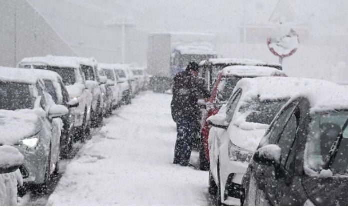 Moti i keq, ARRSH: Kujdes kur lëvizni, pajisuni me goma dimërore Moti i keq 1
