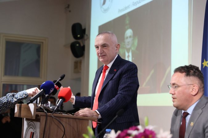 Meta komenton nismën ‘Ballkani i Hapur’: BE duhet të ofrojë “karotën” kur duhet, por edhe “shkopin” ndaj autokratëve WhatsApp Image 2022 01 13 at 13.18.52 675x450 1
