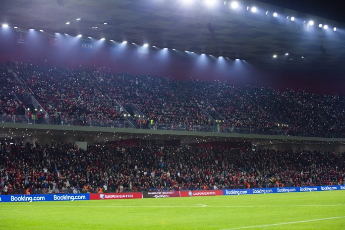 Siguria në stadiume, ekspertët e UEFA-s vizitë inspektuese në Tiranë air albania stadium albania poland 696x464 1