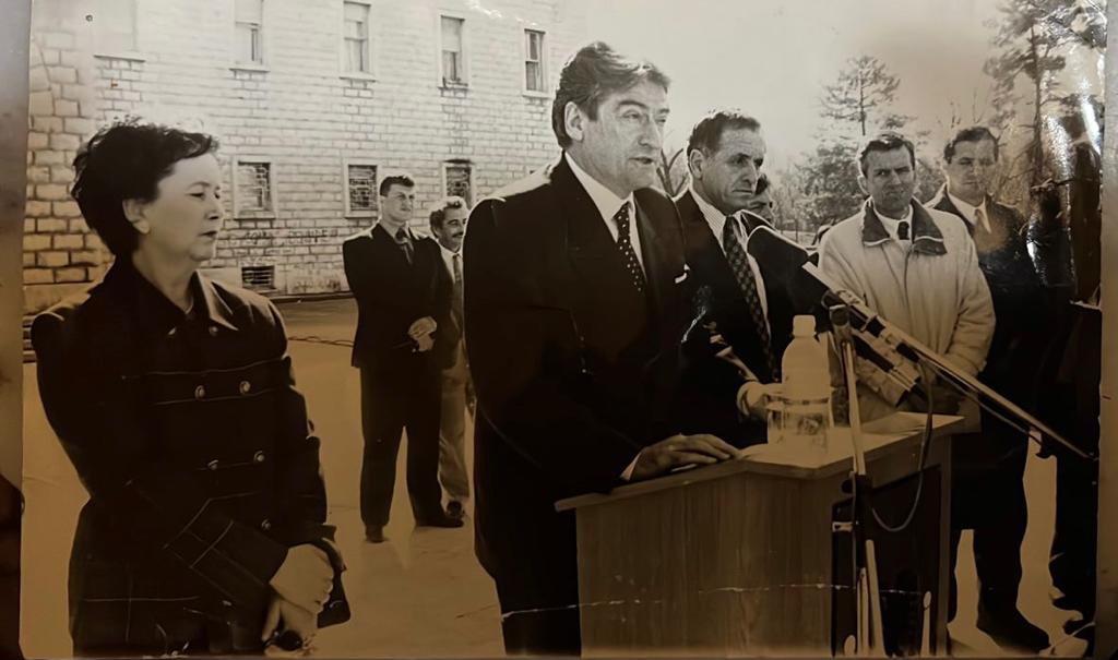 Sali Berisha e akuzoi si person me rrezikshmëri në PD, reagon Sefer Shata: Jam aktivist e pishtar i demokracisë. Kam shoqëruar edhe Berishën në qeveri berisha 1