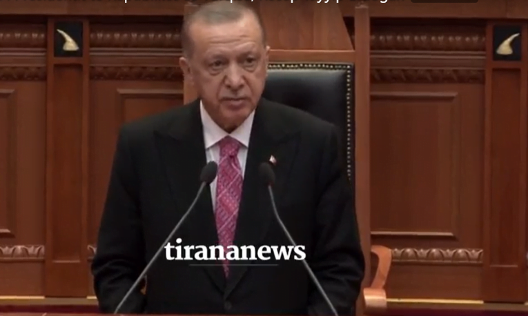 Erdogan paralajmëron për rrezikun e FETO-s: E kemi si parakusht të vëllazërisë erdogan parlament