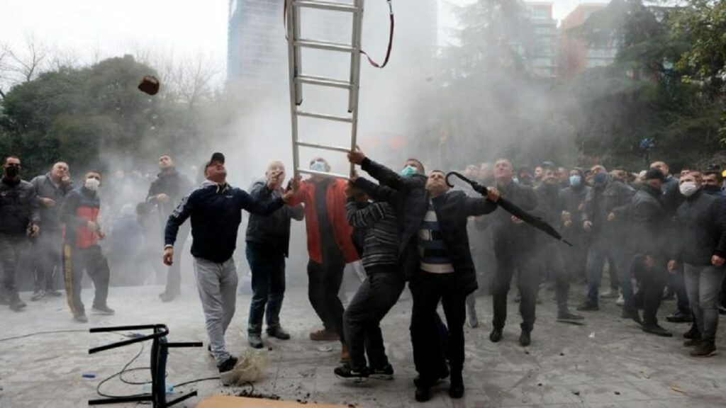 protesta e 8 janarit