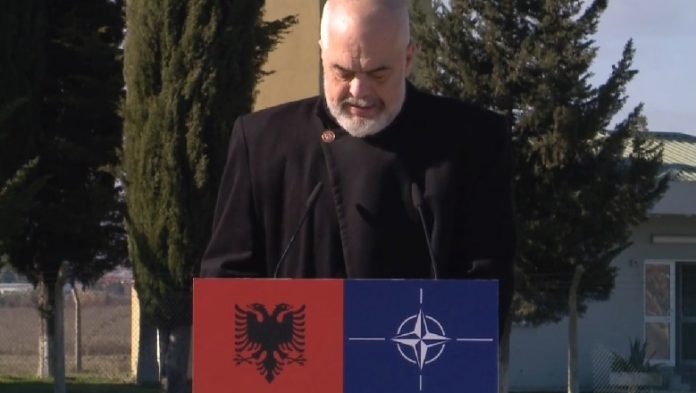 Baza ajrore e Kuçovës, kryeministri Rama: Rrit rolin tonë politik dhe ushtarak rama 2