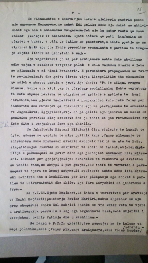 Letra për Enverin: Vajza e atasheut polak, imorale, qëndron në bankë në pozicione provokuese 3 thumbnail DSC 1981