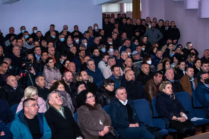 Prezantohet në Dibër kandidati i PS Rrahim Spahiu 1 215c77ac 180d 4440 99fb 7e23ed635f67