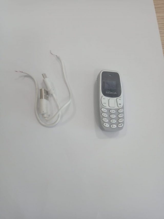 Kontrolle në burgun e Fierit, gjenden thika dhe... 2 WhatsApp Image 2022 02 28 at 11.54.38 640x853 1
