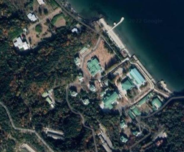 Pamjet satelitore zbulojnë gjithçka, ja ku jeton Kim Jong-un (FOTO) 3 Wonsan villa