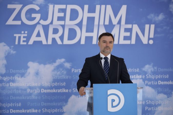 PD: Kush zgjedh partinë e re të Metës dhe Berishës, mban në pushtet Ramën! alibeaj 3 675x450 1