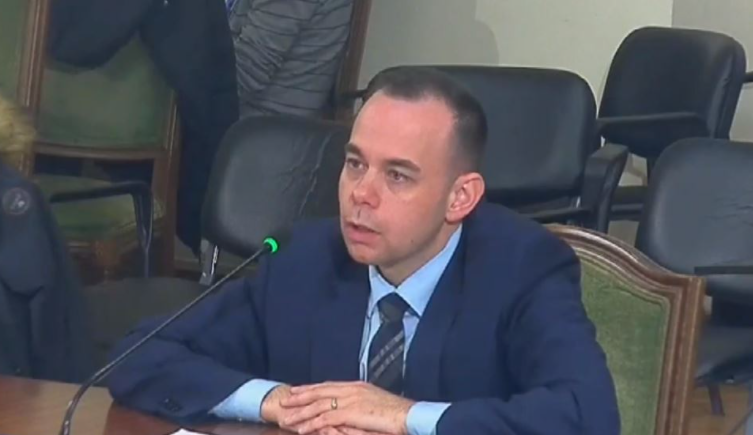 Bllako refuzon të përgjigjet pyetjeve të Komisionin për Inceneratorët, Tabaku: Nuk jemi për të dëgjuar deklarata bllako