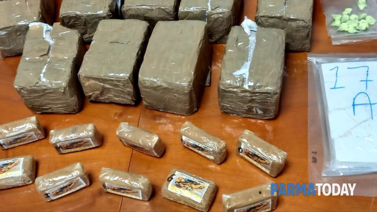 Sekuestrohen në Itali 100 mijë euro drogë, arrestohet 41-vjeçari shqiptar hashashi Parma 770x433 1