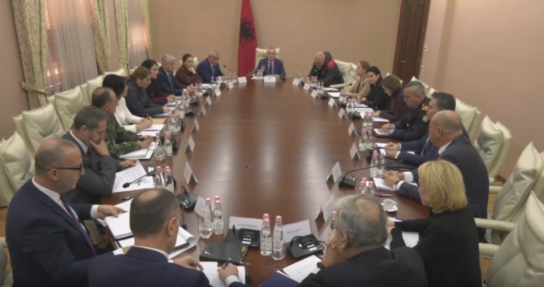 Kriza në Ukrainë, zbardhen “porositë” e Metës në mbledhjen e Këshillit të Sigurisë Kombëtare keshilli i sigurise 770x407 1