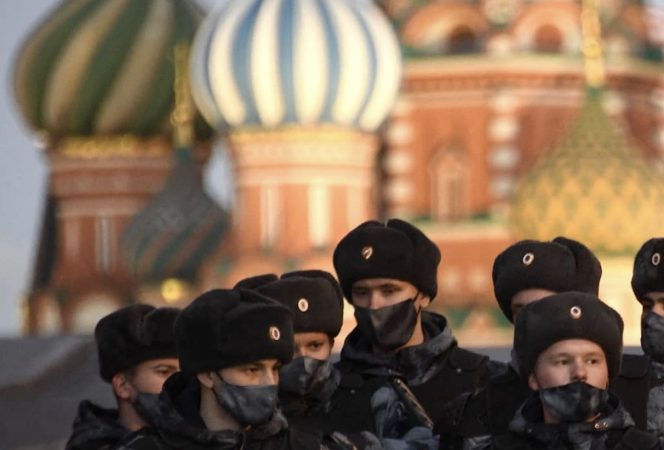 Sa afër kolapsit është Rusia? 0F06E3B4 0C2D 4E16 897D 4B0ACEAF0691 664x450 1