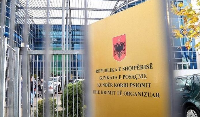 “Arrest me burg për 7 të akuzuarit e inceneratorit të Fierit”, GjKKO jep vendimin 0f9f4074ab1d7af1dfef6bb399381cbd