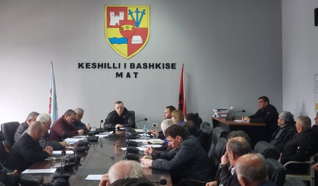 Malaj: Zero bimë narkotike në territorin e Matit, të ndalen zjarret e qëllimshme 1 1 2 2