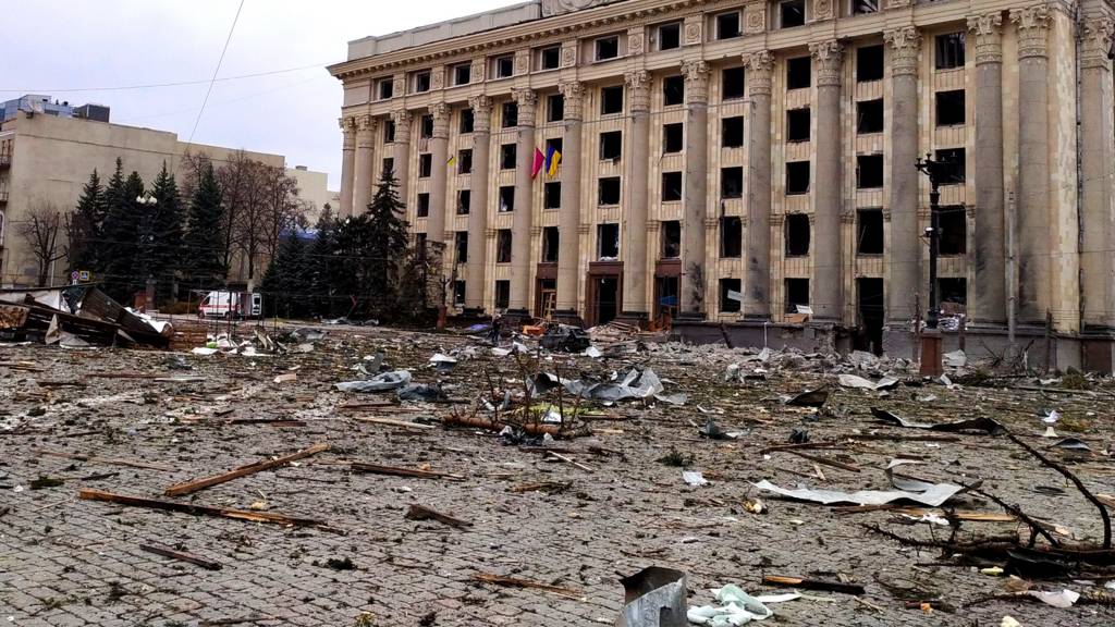 Kharkiv/ Pamjet tronditëse, momenti kur raketa ruse godet zyrën qeveritare 123461912 hero kharkiv city hall afp