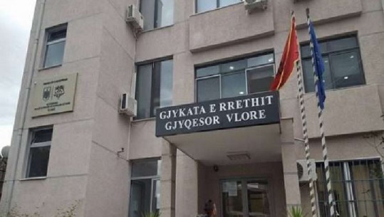 Arrest me burg për 40-vjeçarin në Vlorë, i sekuestrohen 330 rrënjë kanabisi 1593175136 vlore2