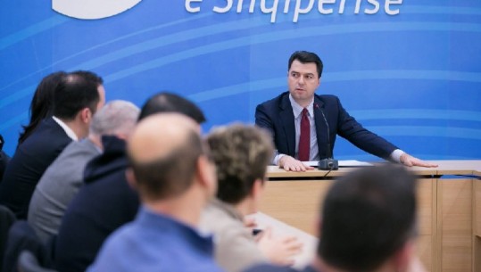 Nga Alibeaj te Pampuri e Çollaku, kush janë deputetët që mbështetën kreun e PD 1621791936 BashapD1