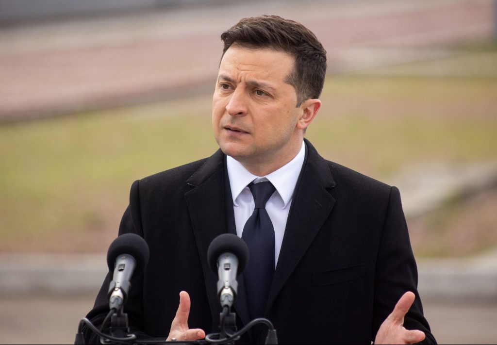 Thirrje për zyrtarët rusë, Zelenskyy: Tërhiquni! 2021 04 26T132420Z 598562064 RC2P3N9XGFMW RTRMADP 3 UKRAINE CHERNOBYL ANNIVERSARY PLANT scaled e1621366724355 1024x711 1