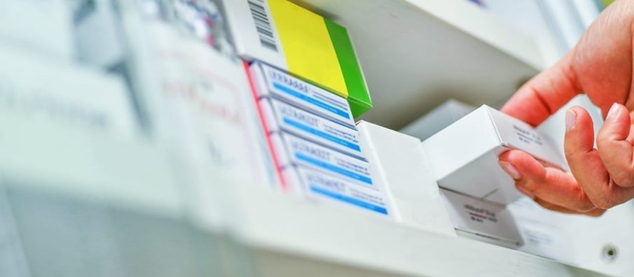 Çfarë ilaçesh blenë shqiptarët gjatë pandemisë? Rritet shitja e vitaminave, kortizonikëve, antibiotikëve 25D87EAC 9C80 44E4 88C6 51AF057D1A16