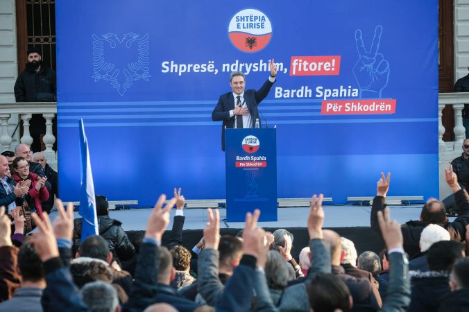 Fitoi bashkinë, Spahia: Shkodra dha leksion demokracie 275478227 327872259359553 5789425939610372986 n 676x450 1