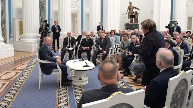 Kush janë 23 oligarkët, ministrat dhe miqtë e Putinit që u shpallën ‘Non-grata’ 640 0 621e3177a5f41