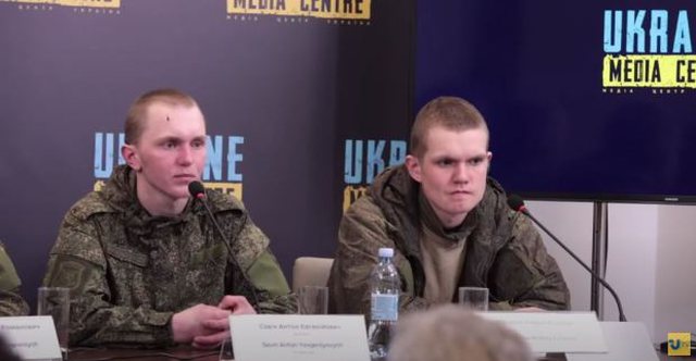 Ushtarët rusë kundër Putinit: Shoku President, ju po gënjeni. Na keni përdorur si ‘mish për top’ 2 640 0 6230de5762b71