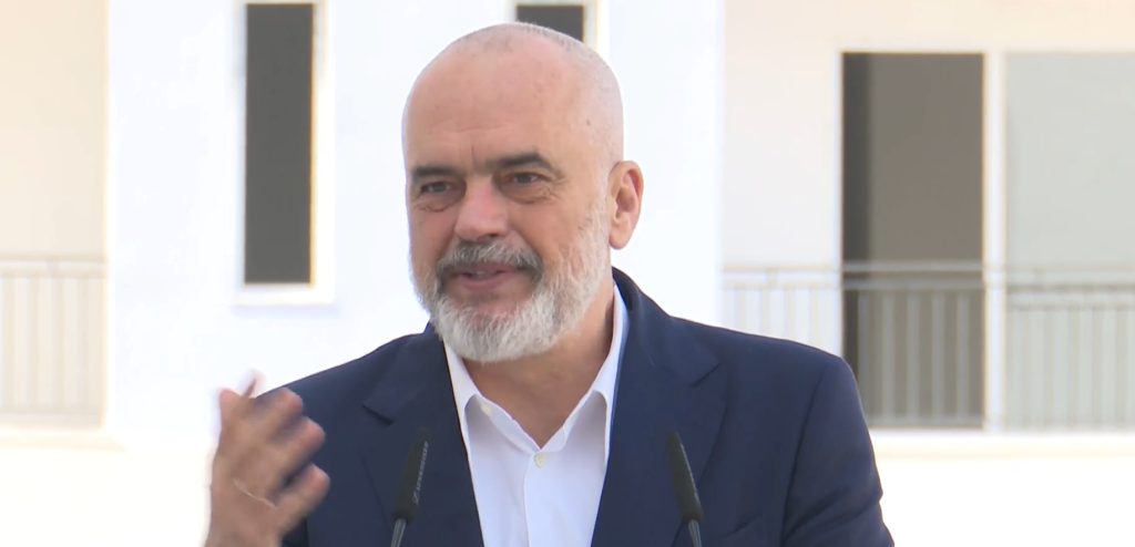 Rama në Kavajë për rindërtimin: Ju kavajësit ngatërroheni me 2 gishtat, kujdes mos ju bllokohen bravat prapë 72