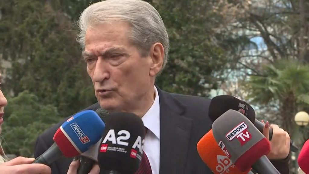 Berisha: Skam lidhje me protestat, puna ime kryesore është bashkimi i PD-së BERISHA SINK JASHTE frame 552 1100x620 1
