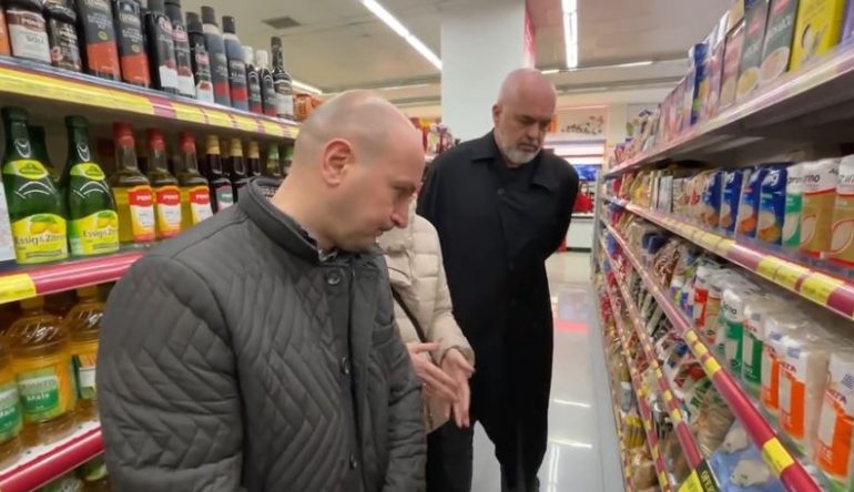 Kryeministri Rama del personalisht në terren për të inspektuar çmimet Capture 59 770x444 1