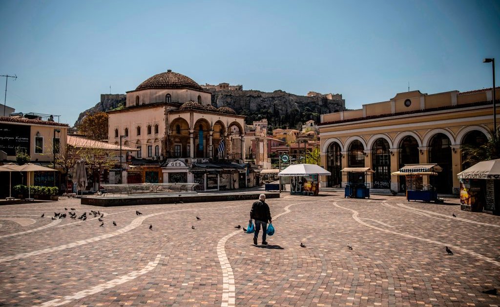 Nga këmbët e gaforreve, te arabët me portofol të “madh” dhe orgjitë pas festave: Çmenduritë në ishullin e miliarderëve GREQI 1