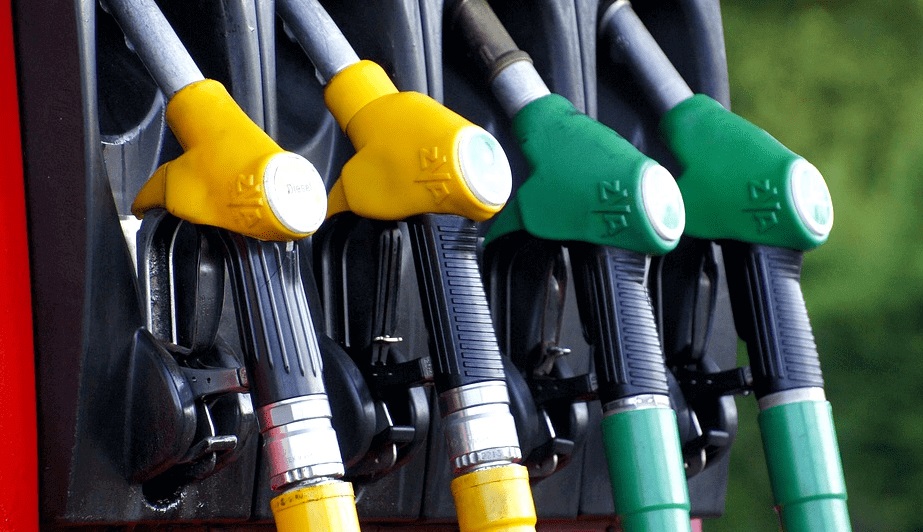 Nafta rritet sërish, po ashtu edhe çmimi i gazit shkon në 110 lekë PetrolStation 1