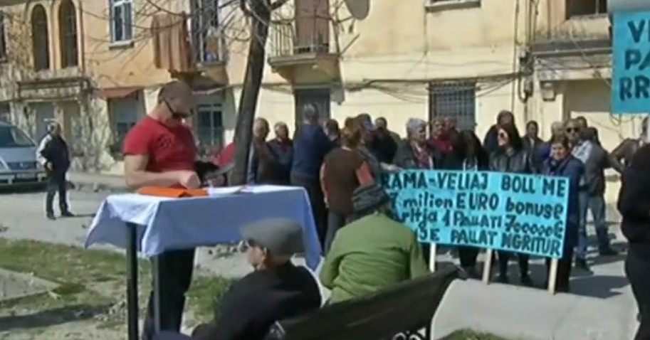Banorët e Kombinatit peticion Ramës për rindërtimin Screenshot 11