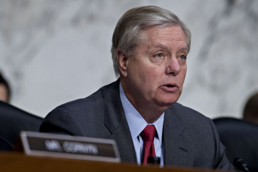 Senatori amerikan thirrje për të vrarë Putin: Dikush duhet ta nxjerrë jashtë loje atë njeri! Senatori Lindsey Graham