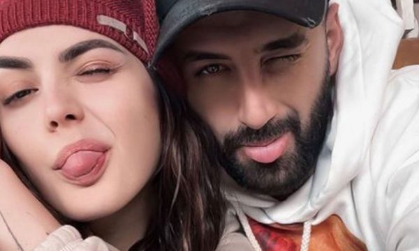 I dashuri surprizon Fifin në koncert, shihni gjestin e tij fifi 1