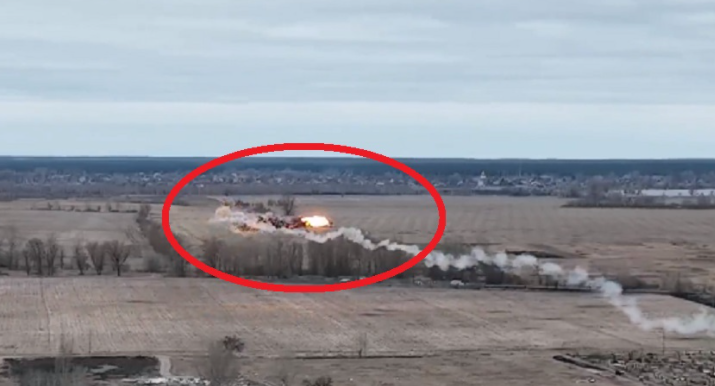 VIDEO/ Momenti kur raketa rrëzon helikopterin rus helikopter 1