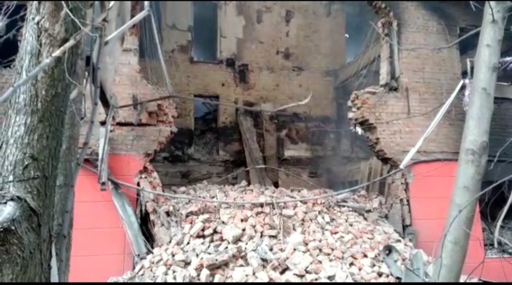Rusët bombardojnë konsullatën e nderit të Shqipërisë në Kharkiv 2 konsullata e nderit e shqiperise ne kharkiv 3