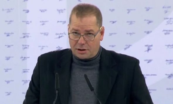 Kulluri me tonë të ashpra: Në PD është bërë “deti kos”. Kopila të zgjuar kulluri