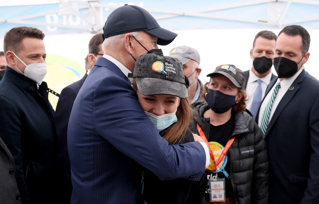 Poloni/ Presidenti Biden takon refugjatët ukrainas 2 lcimg 4a3496c3 7f73 49c4 9ee4 3ca0de1b1250
