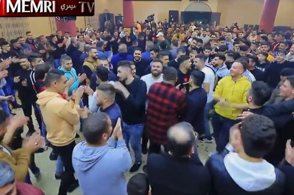 “Shfarosi ukrainasit që ne të martohemi me gratë e tyre”, palestinezët i këndojnë Putinit memri tv palestin ukrain putin song