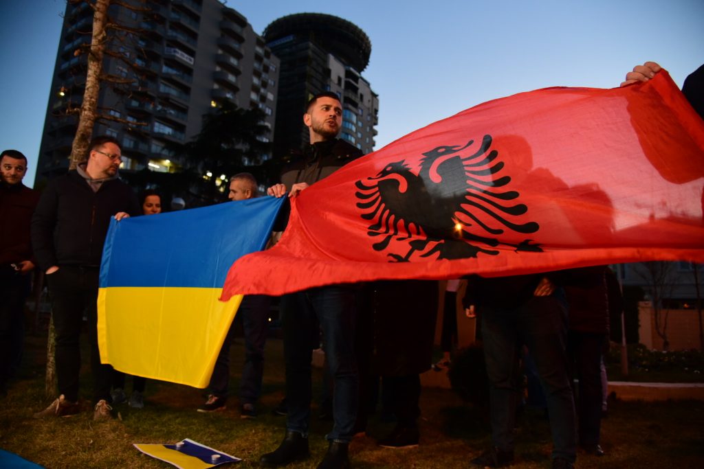 Qeveria merr vendim për ukrainasit: Mund të qëndrojnë pa leje në Shqipëri deri në 1 vit mesazh nga mami lufta ka filluar perjetimet e shtetasve ukrainas dhe ruse ne shqiperi