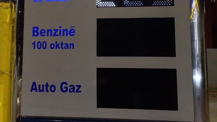 Nis sot ulja e çmimit të karburanteve në Shqipëri, kjo është lista e plotë me të cilat po tregtohet nafta 720x405 1